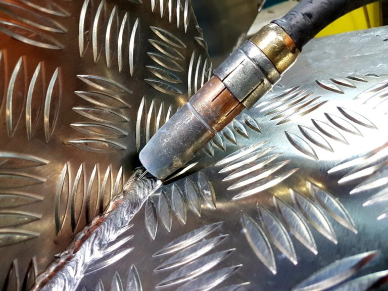Welding aluminium