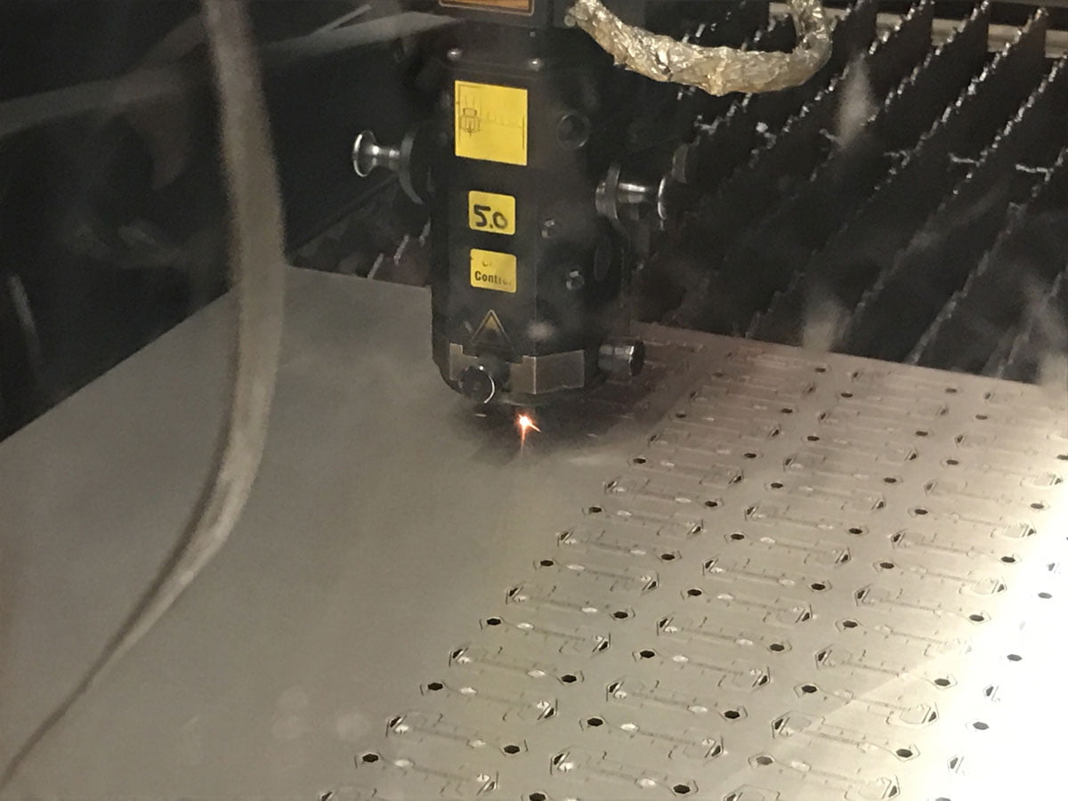 co2 laser cutting steel
