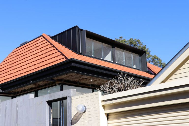 Trendline Window shroud window Hood